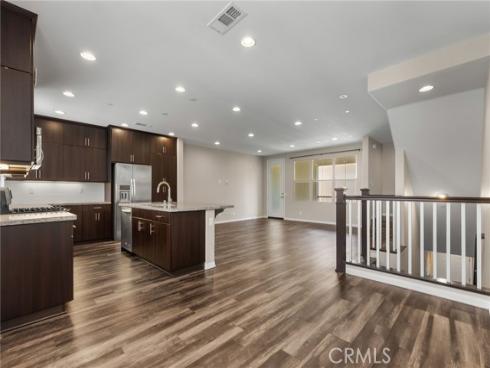 61 Origin , Irvine, CA