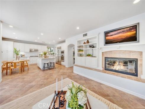 7 Bayleaf Ln , Irvine, CA