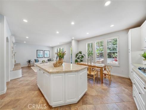 7 Bayleaf Ln , Irvine, CA