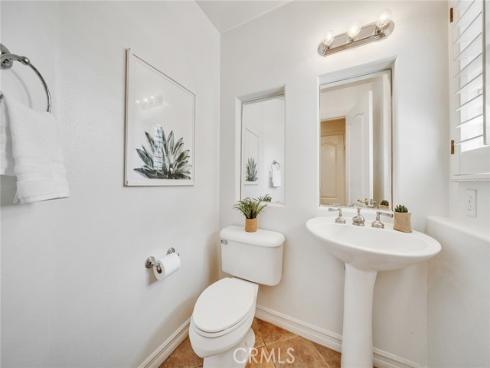 7 Bayleaf Ln , Irvine, CA