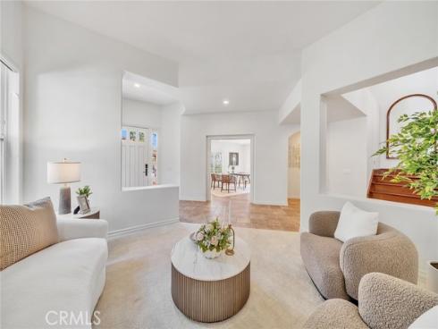 7 Bayleaf Ln , Irvine, CA