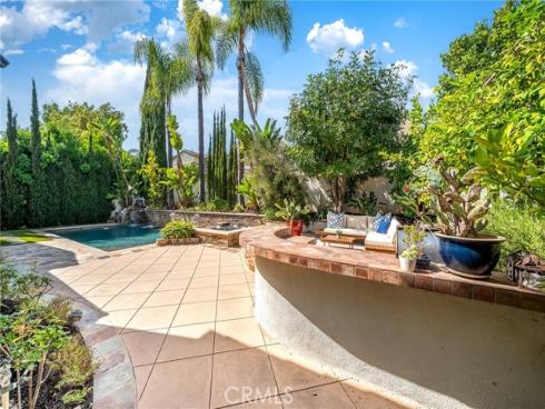 7 Bayleaf Ln , Irvine, CA
