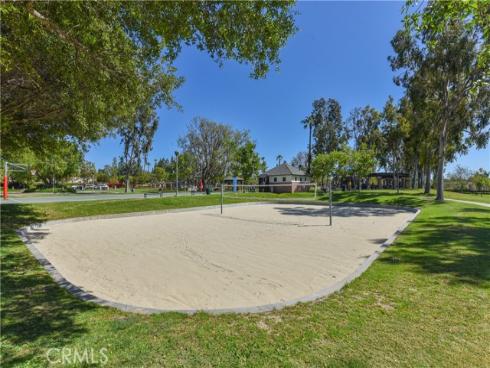 7 Bayleaf Ln , Irvine, CA
