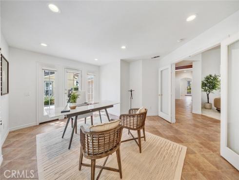 7 Bayleaf Ln , Irvine, CA
