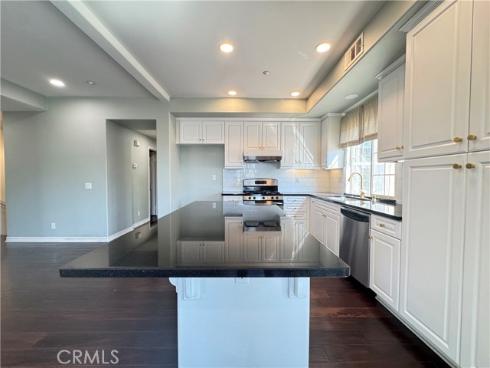 49 Spanish Lace , Irvine, CA
