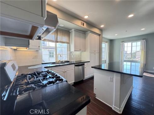 49 Spanish Lace , Irvine, CA