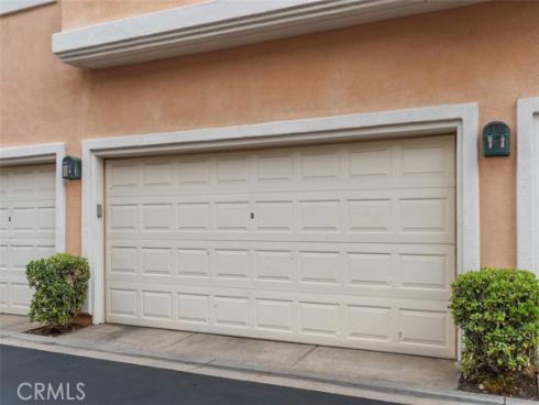 1100  Solvay Aisle  , Irvine, CA