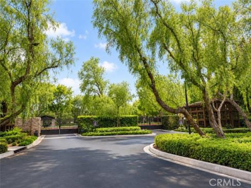 80  Wonderland  , Irvine, CA
