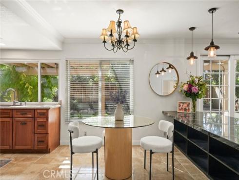 17 Deerwood , Irvine, CA