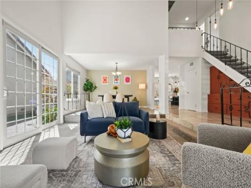 17 Deerwood , Irvine, CA