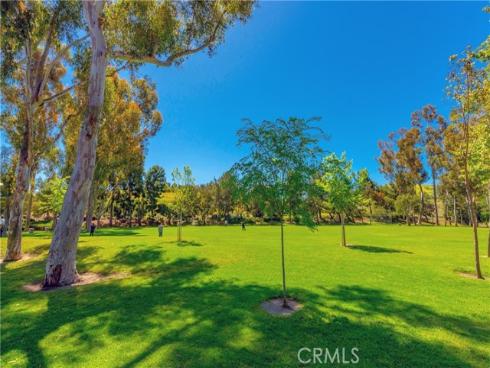 2 Evening Breeze , Irvine, CA