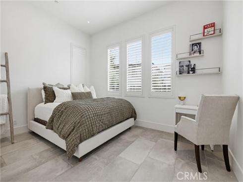 119  Balance  , Irvine, CA