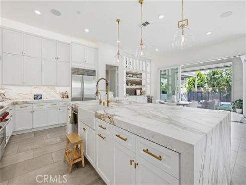 119  Balance  , Irvine, CA