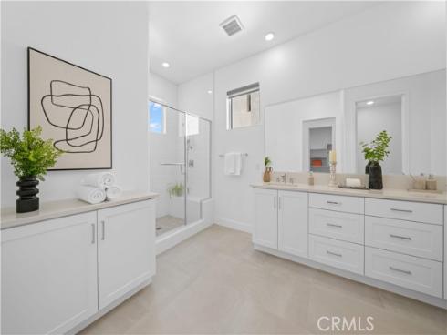 608 Chinon , Irvine, CA