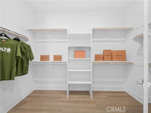 608 Chinon , Irvine, CA