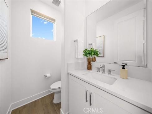 608 Chinon , Irvine, CA