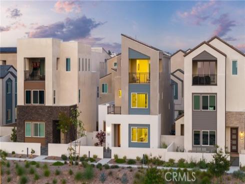 608 Chinon , Irvine, CA