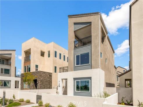608 Chinon , Irvine, CA