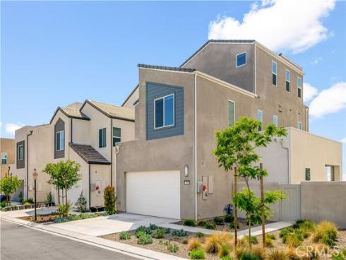 608 Chinon , Irvine, CA