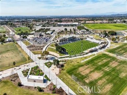 608 Chinon , Irvine, CA