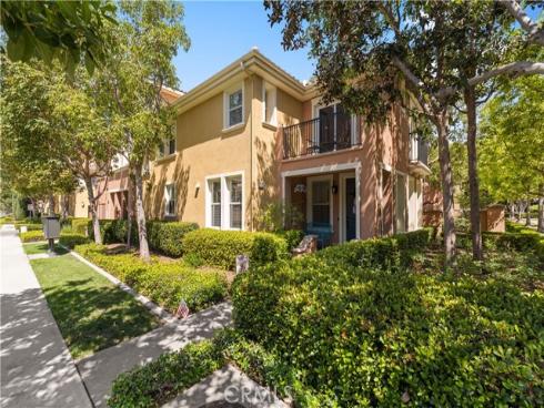 111 Chantilly , Irvine, CA