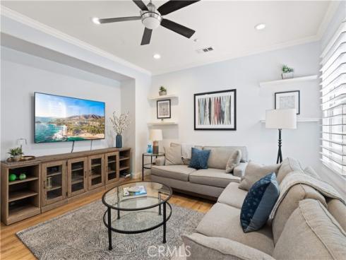 111 Chantilly , Irvine, CA