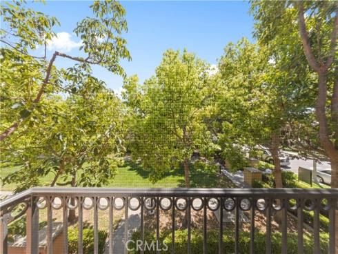 111 Chantilly , Irvine, CA