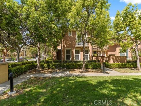 111 Chantilly , Irvine, CA