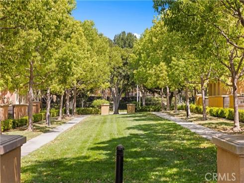 111 Chantilly , Irvine, CA