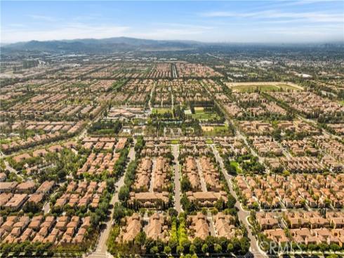 111 Chantilly , Irvine, CA