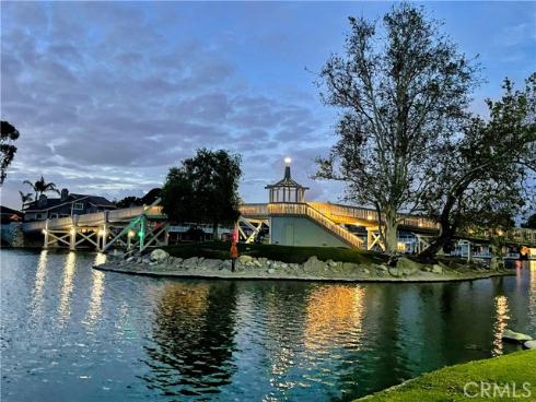 8 Coldstream , Irvine, CA