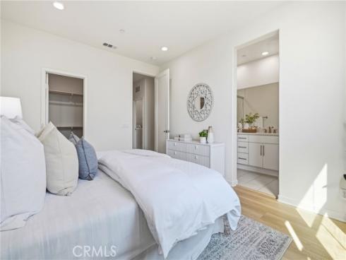 125 Mongoose , Irvine, CA