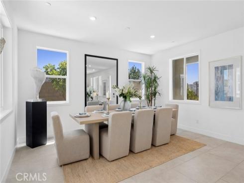 306 Treble , Irvine, CA