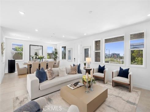 306 Treble , Irvine, CA