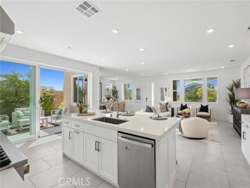306 Treble , Irvine, CA