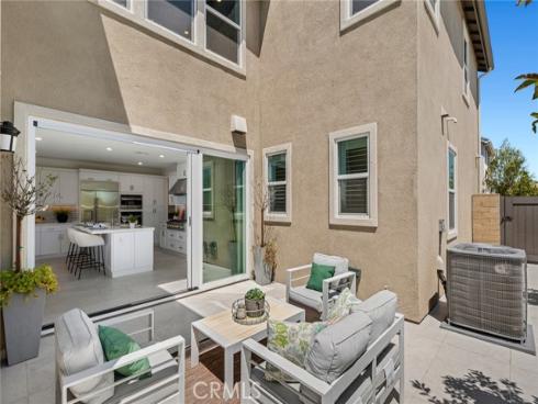 306 Treble , Irvine, CA
