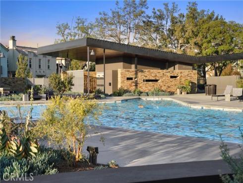 306 Treble , Irvine, CA