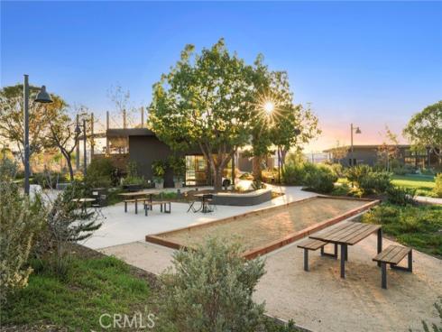 306 Treble , Irvine, CA