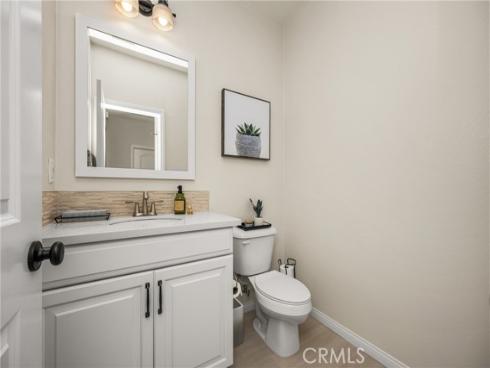208 Rose Arch , Irvine, CA