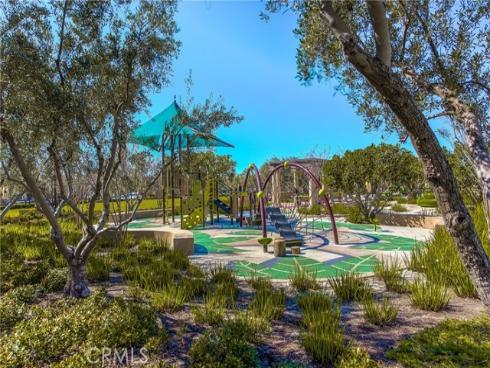 208 Rose Arch , Irvine, CA