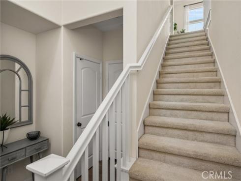 208 Rose Arch , Irvine, CA