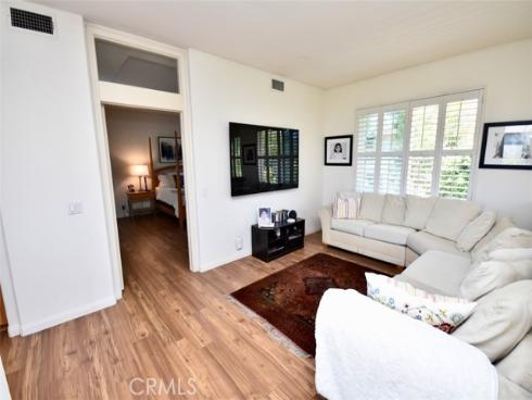 31 Vetrina , Irvine, CA