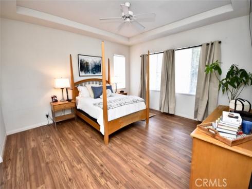 31 Vetrina , Irvine, CA