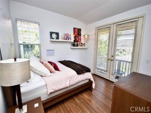 31 Vetrina , Irvine, CA
