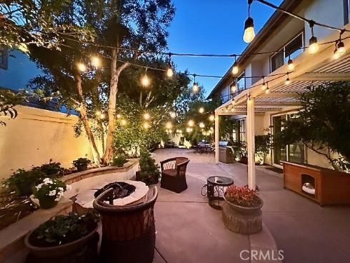 31 Vetrina , Irvine, CA