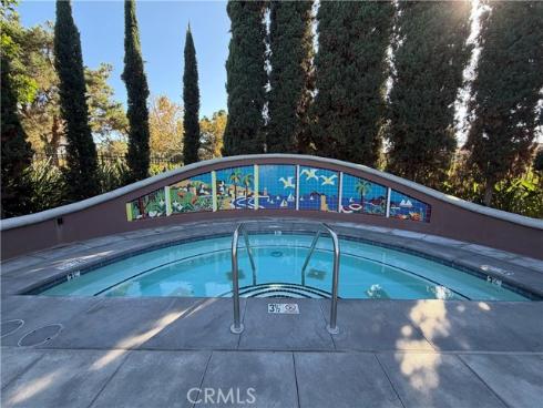 31 Vetrina , Irvine, CA