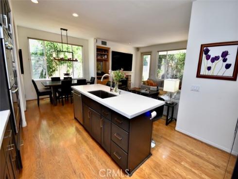 31 Vetrina , Irvine, CA