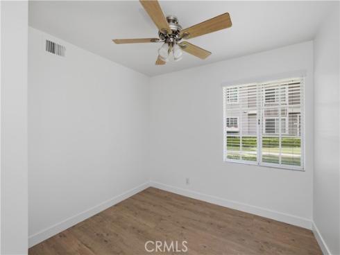 11 Fairside , Irvine, CA