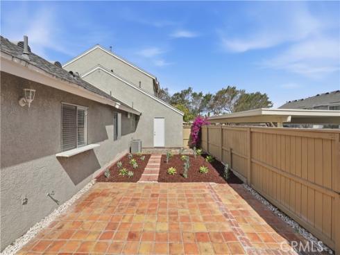 11 Fairside , Irvine, CA