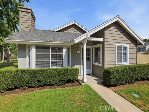 11 Fairside , Irvine, CA